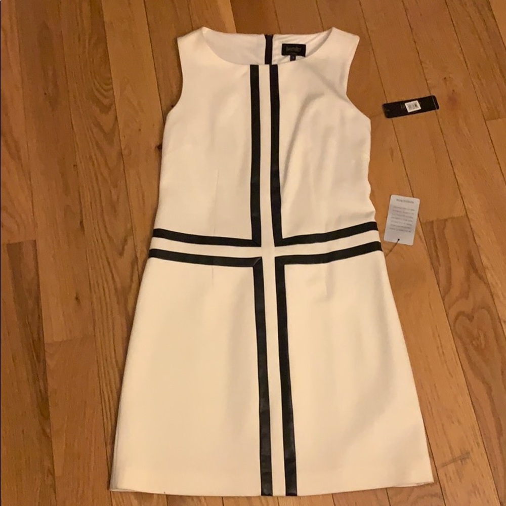 Laundry by Shelli Segal dress with leather stripe